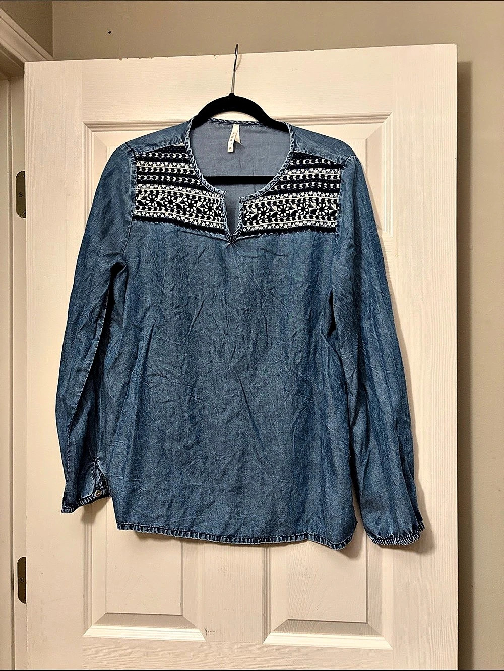 Roper Women's Long Sleeve Denim Blouse Blue Size Large